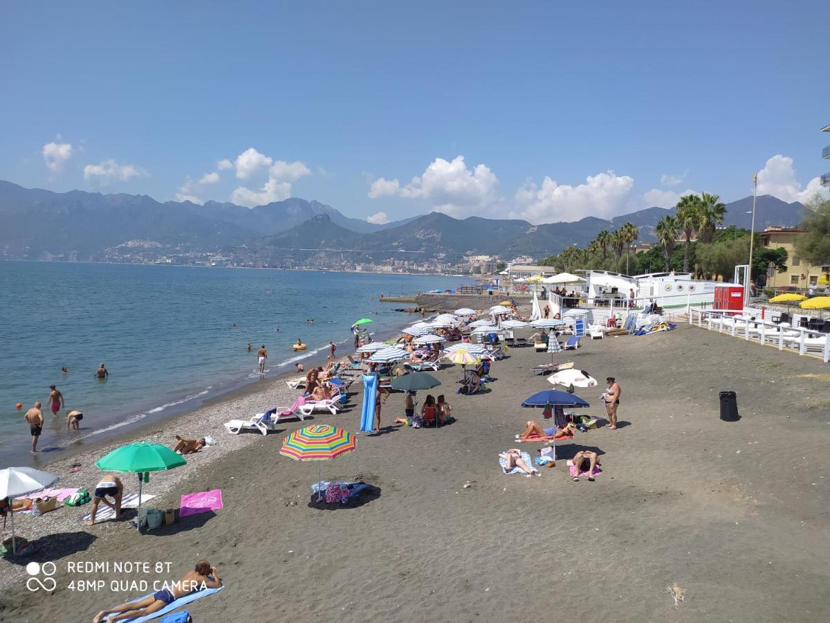 Holiday Home Casa Vacanze Salerno Exterior photo