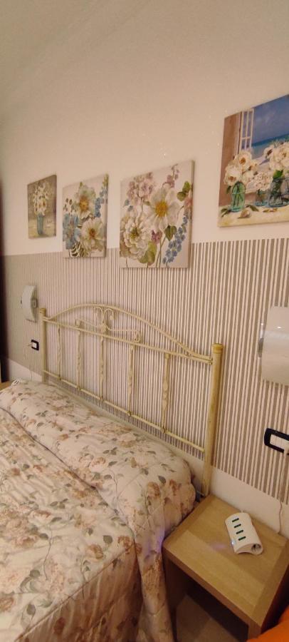 Holiday Home Casa Vacanze Salerno Exterior photo