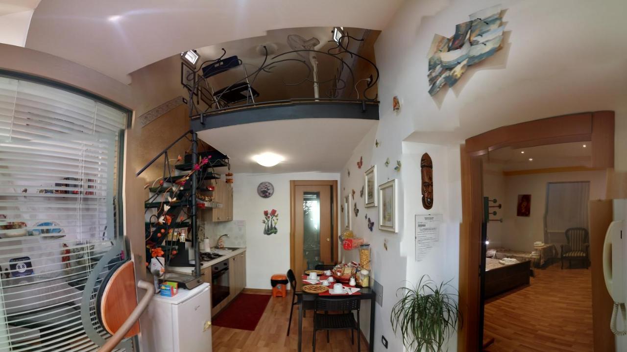 Holiday Home Casa Vacanze Salerno Exterior photo